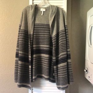 100% cashmere hooded sweatshirt